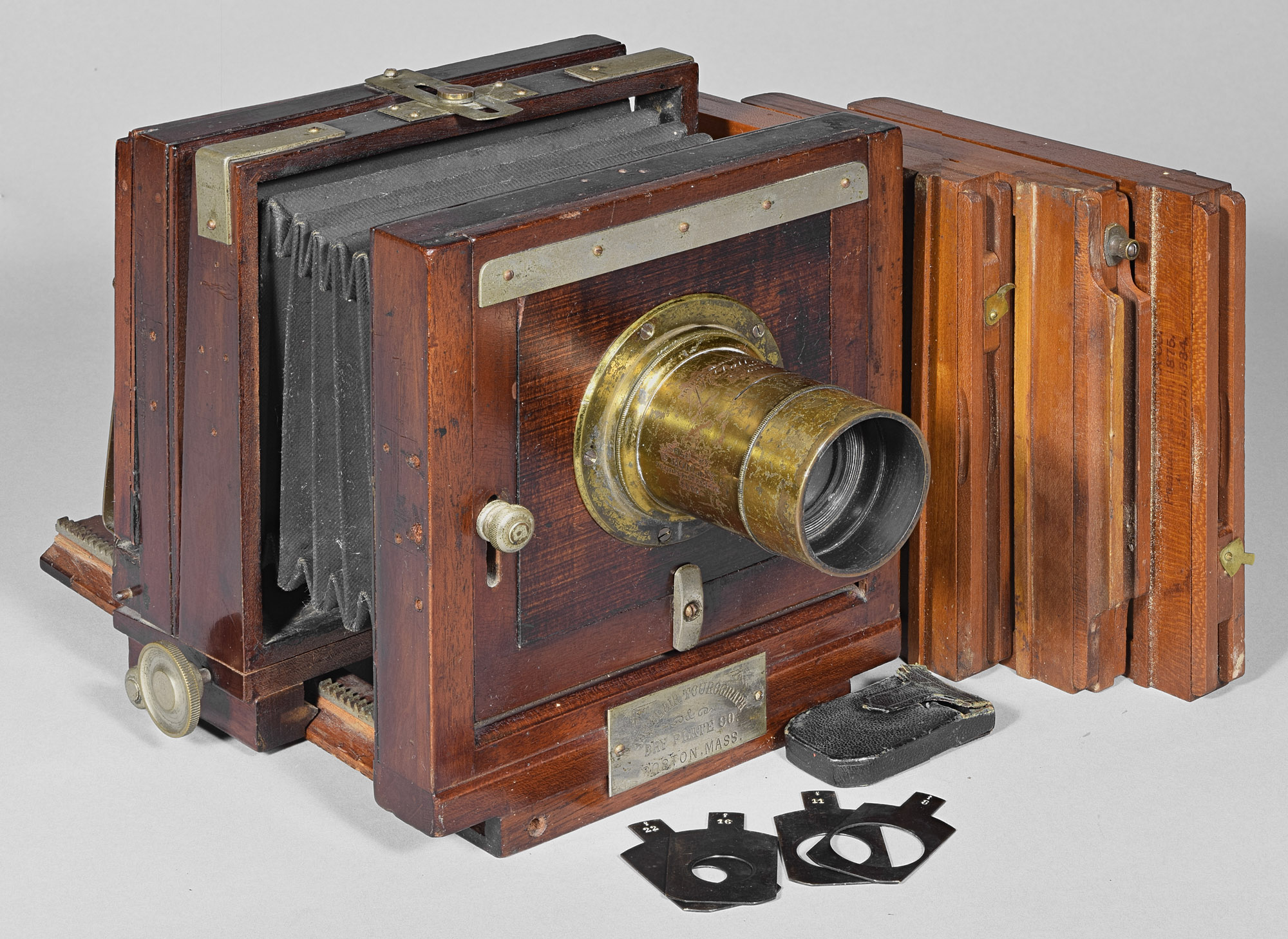 1446.blair.dp&film.co.-cincinnati.rb.view.var.1.5-4x5-a-w.stops&holders-2000.jpg